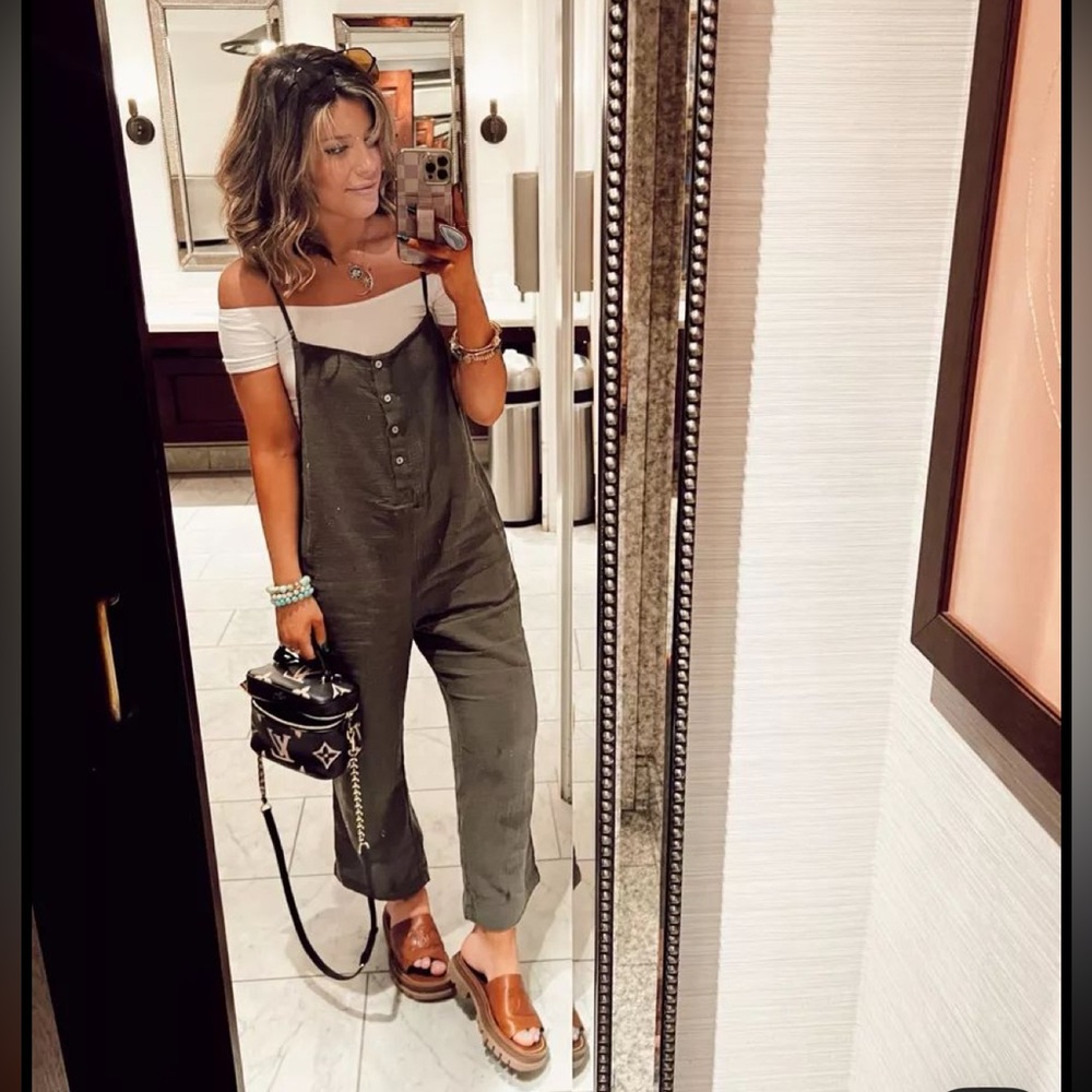 Blackish Button-Front Overalls